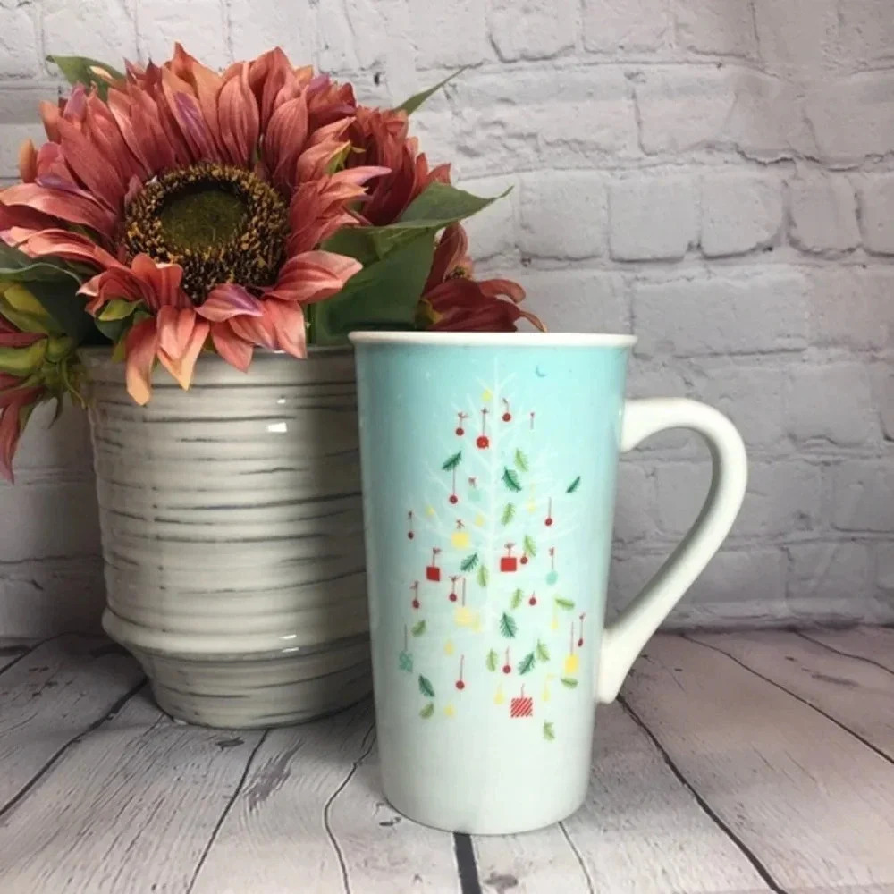 2019 starbucks christmas tree Mug
